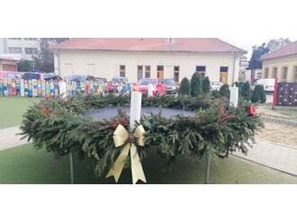 Adventný veniec